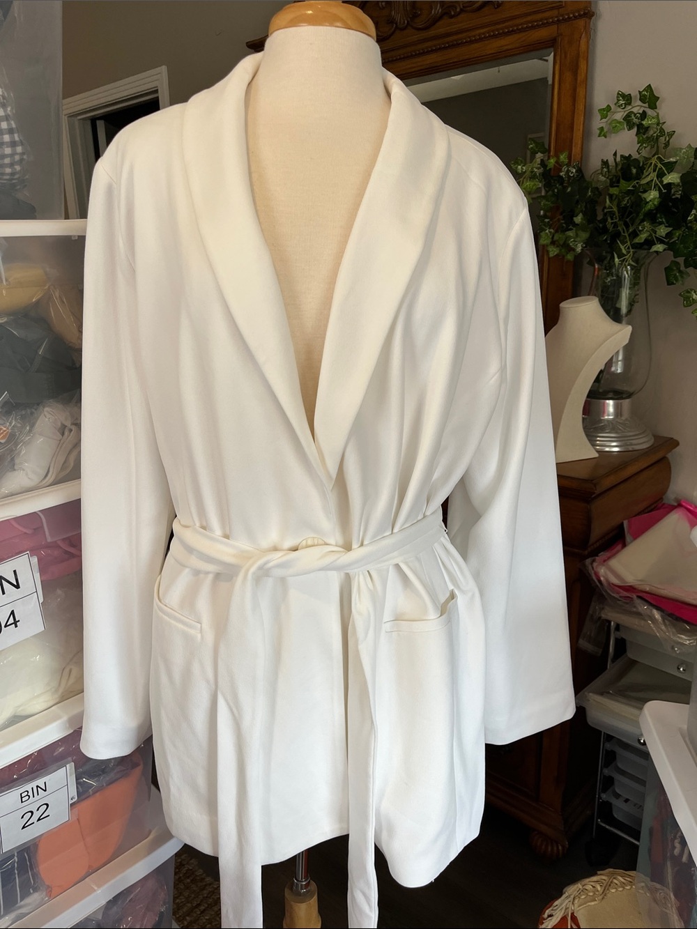 IMAN Cream Shawl Collar Belted Jacket